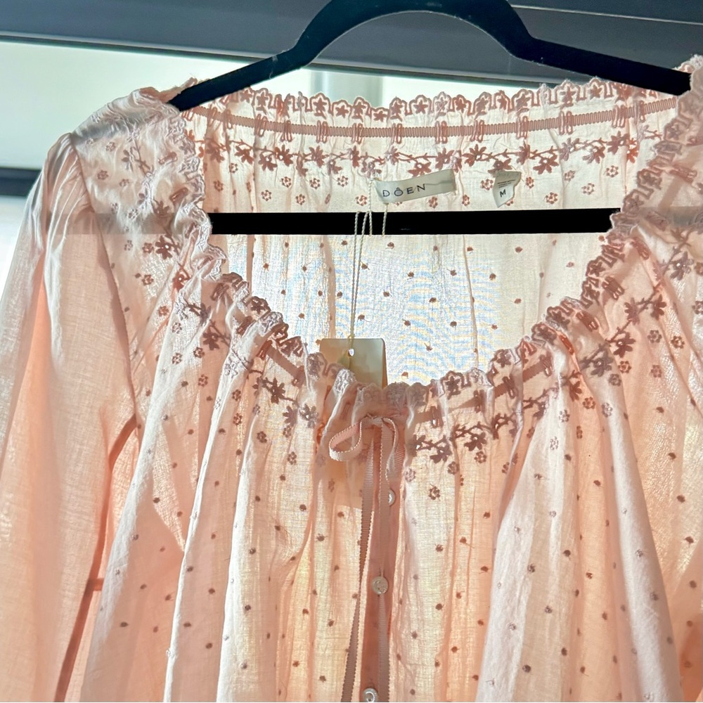 ✨💋SOLD💋 🌸🎀DÔEN ‘Maeve’ Organic Cotton Scalloped Edged Long Sleeve Top M✨ - Picture 5 of 16